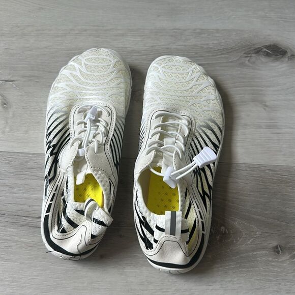 Peak footwear Lorax Summer Healthy & non-slip barefoot shoes Unisex size 6‎ New - Picture 2 of 3